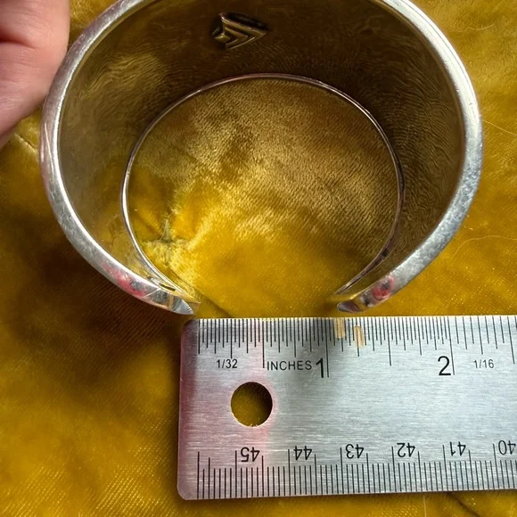 Silpada sterling silver filigree cuff retired, heavy! - Picture 7 of 7